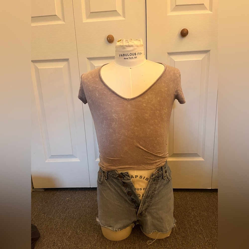 American Eagle Thin Cropped Tee